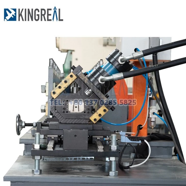 2-Metal carriers for gypsum clips production line